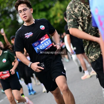 Runner Photo 4137120