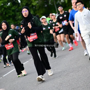 Runner Photo 4137135