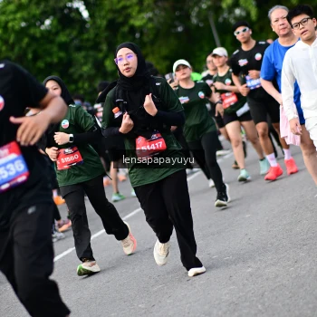 Runner Photo 4137137