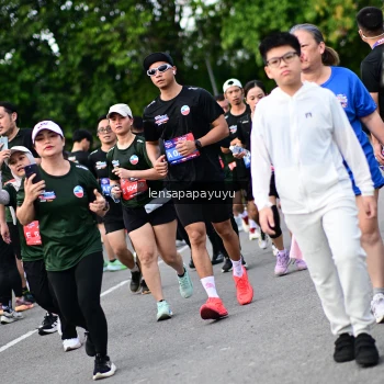 Runner Photo 4137143