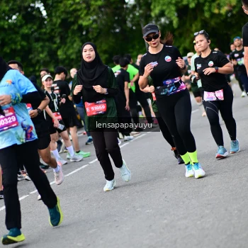 Runner Photo 4137159