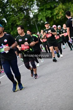 Runner Photo 4137187