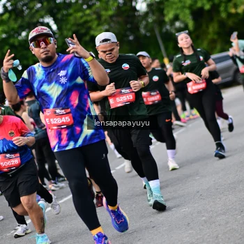 Runner Photo 4137208