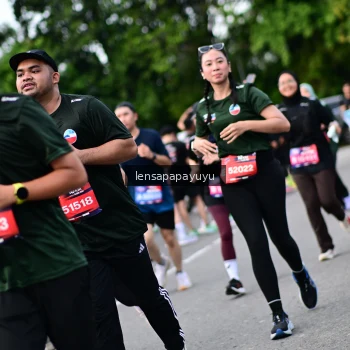 Runner Photo 4137216