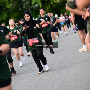 Runner Photo 4137262