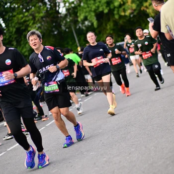 Runner Photo 4137275