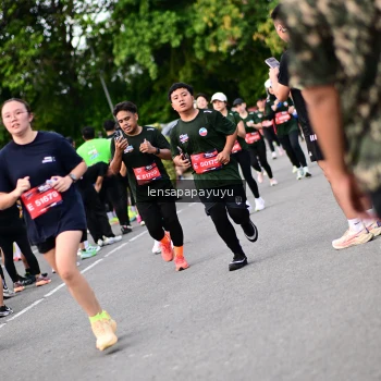 Runner Photo 4137282