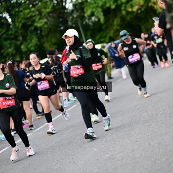 Runner Photo 4137285