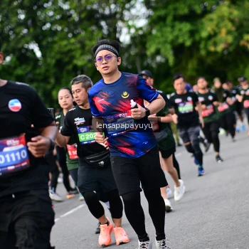 Runner Photo 4137306