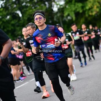 Runner Photo 4137308