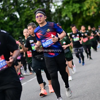 Runner Photo 4137309