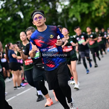 Runner Photo 4137310