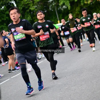 Runner Photo 4137322