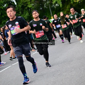 Runner Photo 4137324