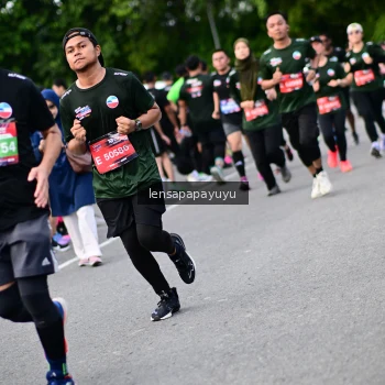 Runner Photo 4137328