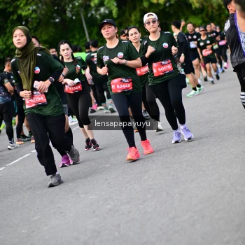 Runner Photo 4137330