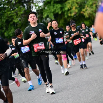Runner Photo 4137343