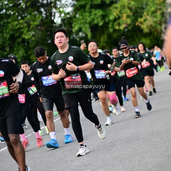 Runner Photo 4137345