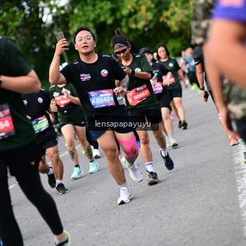 Runner Photo 4137347