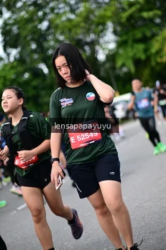 Runner Photo 4137372