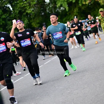 Runner Photo 4137378