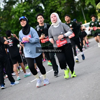Runner Photo 4137400