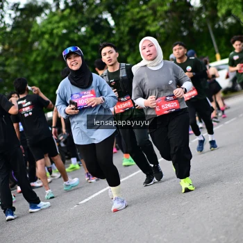 Runner Photo 4137401