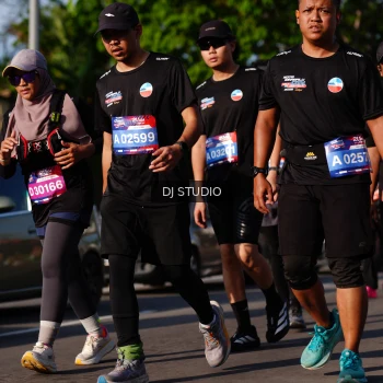 Runner Photo 4137433