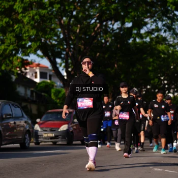 Runner Photo 4137436