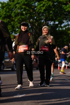 Runner Photo 4137442