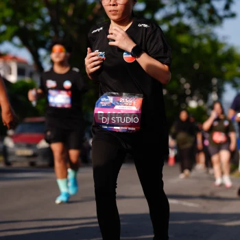 Runner Photo 4137456