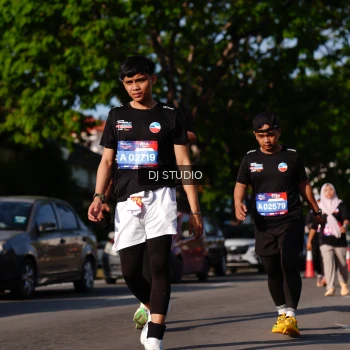 Runner Photo 4137478