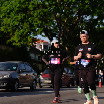 Runner Photo 4137495