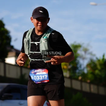 Runner Photo 4137523