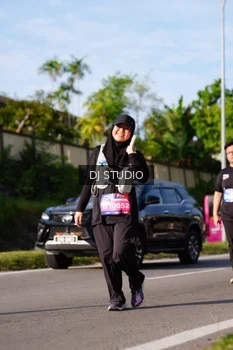 Runner Photo 4137540