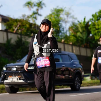 Runner Photo 4137542