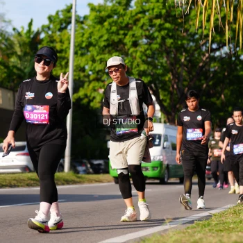 Runner Photo 4137559