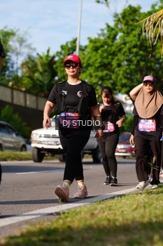 Runner Photo 4137610