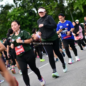 Runner Photo 4137635