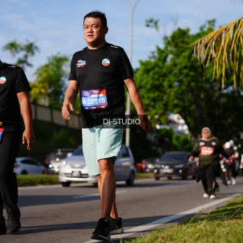 Runner Photo 4137640
