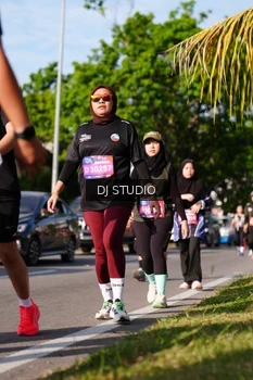 Runner Photo 4137648