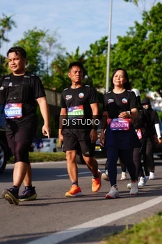 Runner Photo 4137677