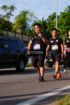 Runner Photo 4137681