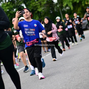 Runner Photo 4137685