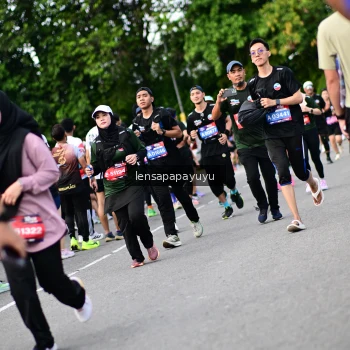 Runner Photo 4137688