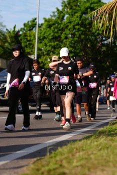 Runner Photo 4137691