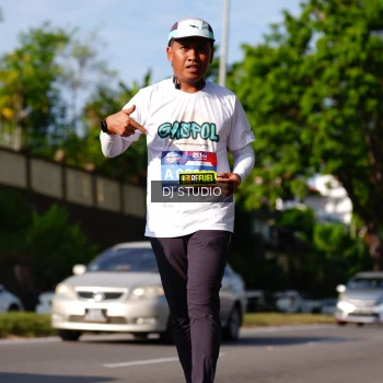 Runner Photo 4137770