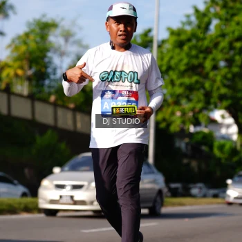 Runner Photo 4137771