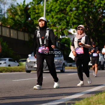Runner Photo 4137784