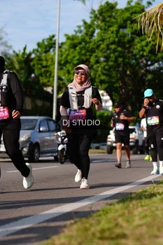 Runner Photo 4137792